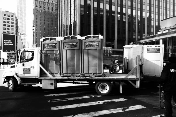 Best Portable bathroom rental  in La Honda, CA